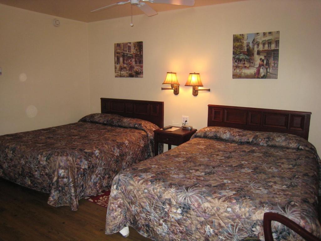 Johnny'S Motel แกรนด์ฟอร์คส์ ห้อง รูปภาพ